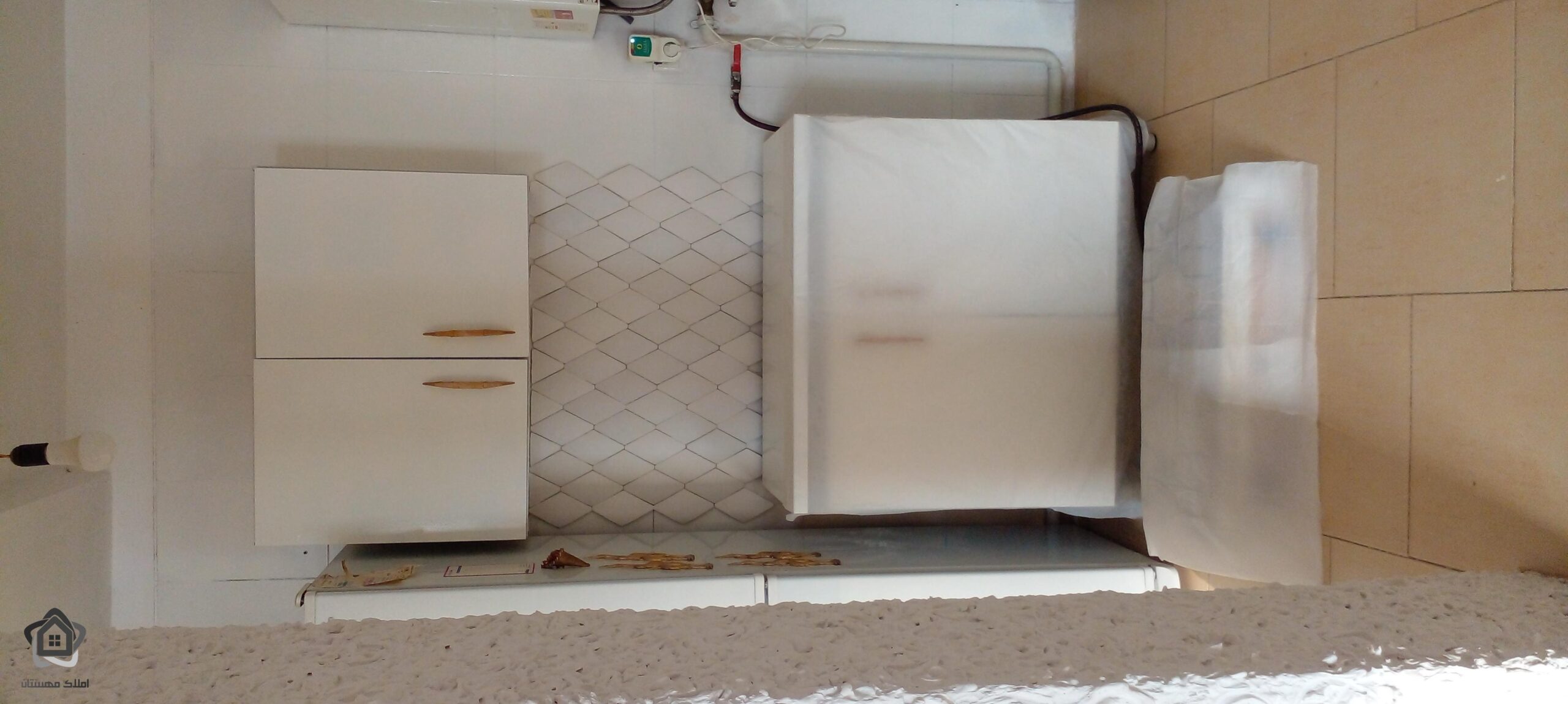 رهن آپارتمان یک خوابه نور گیر مسکن مهر نظرآباد ۶۹متر یک خوابه