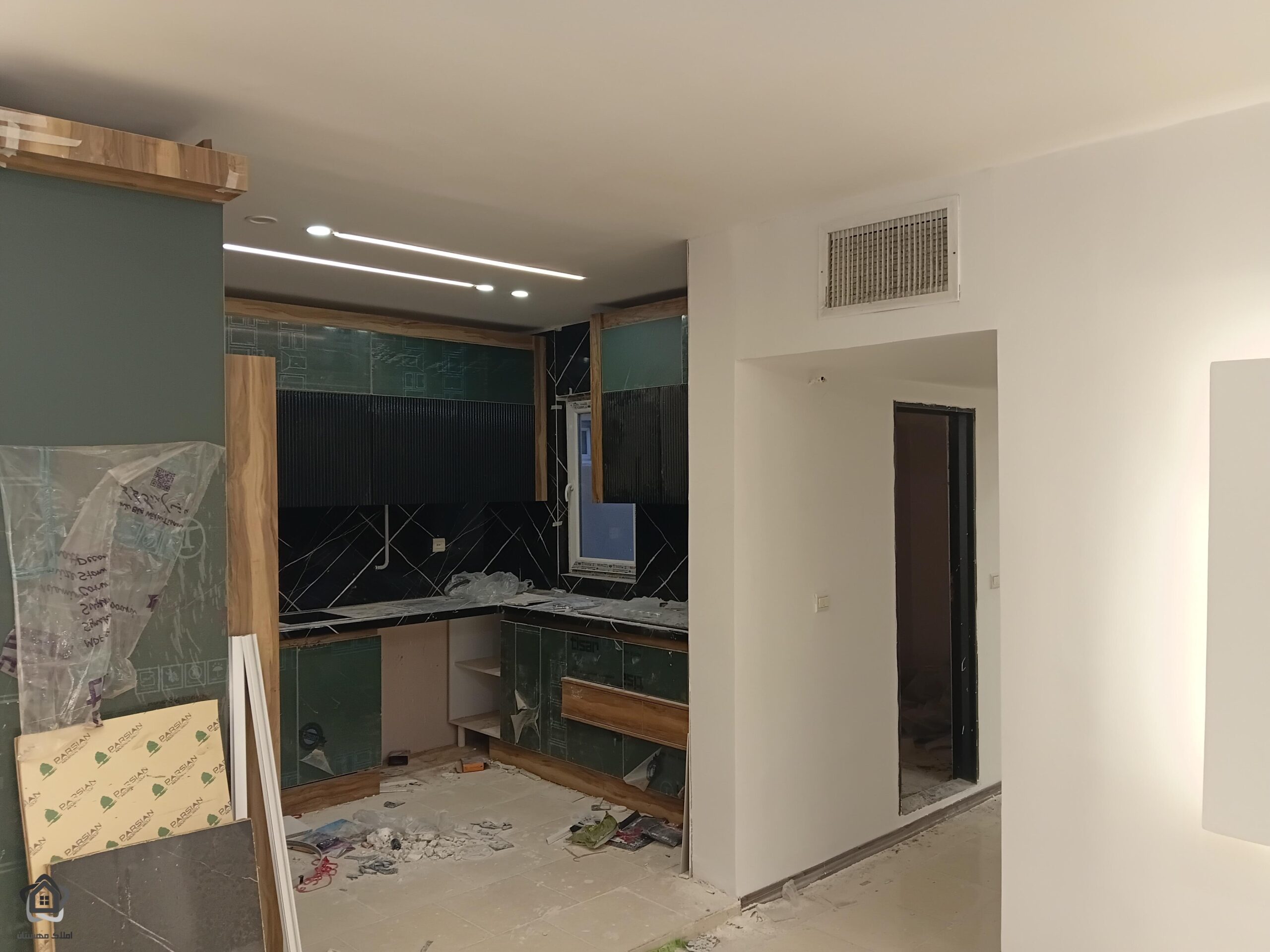 فروش واحد آذین اسکان شهرجدید هشتگرد / مهستان