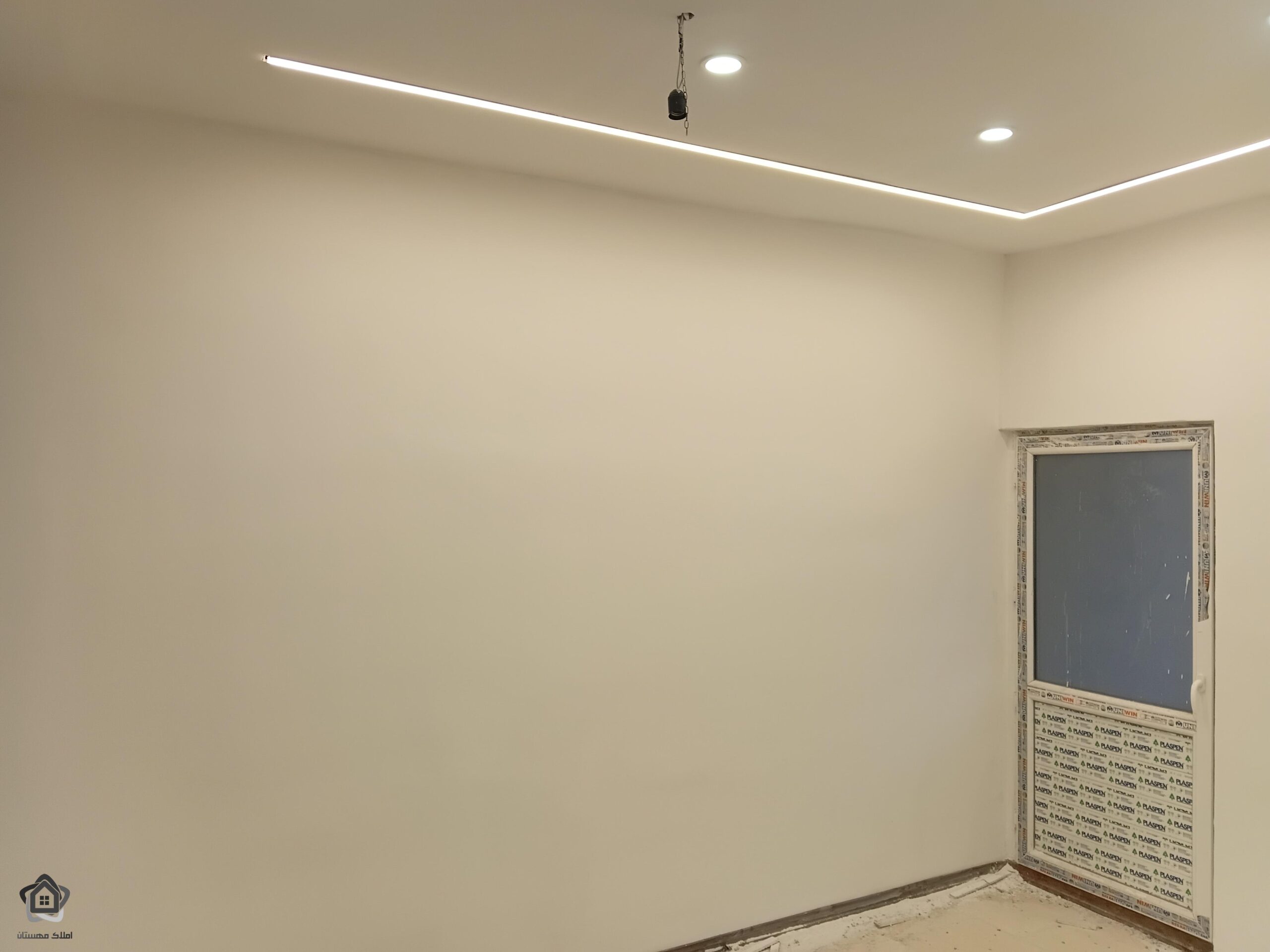 فروش واحد آذین اسکان شهرجدید هشتگرد / مهستان