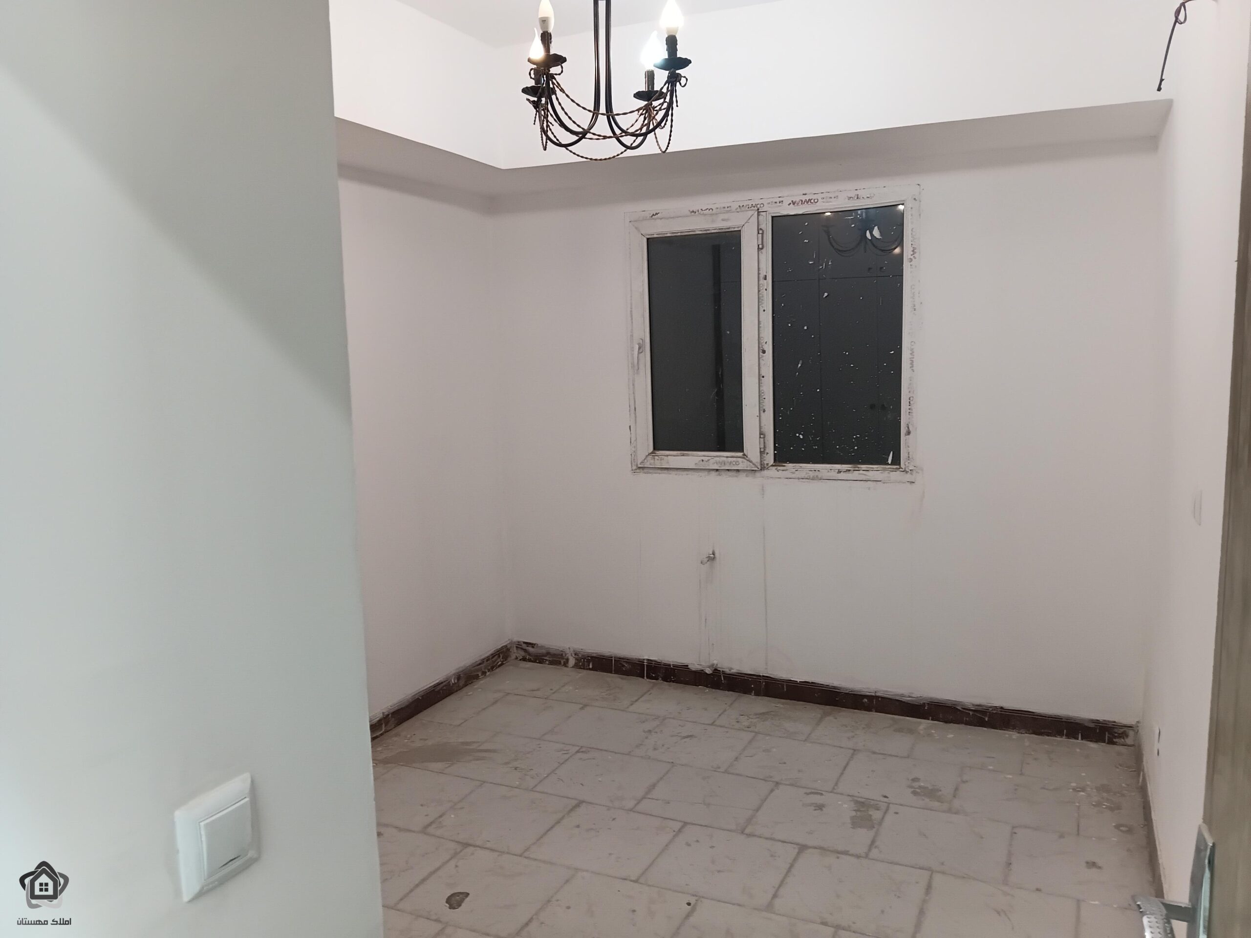 فروش واحد 80 متری پروژه آرتمیس شهرجدید هشتگرد / مهستان